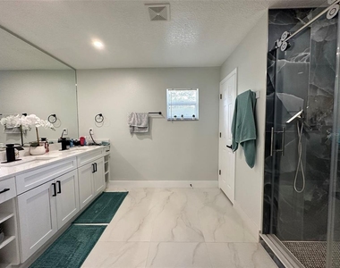 9830 Water Fern Circle - Photo Thumbnail 19