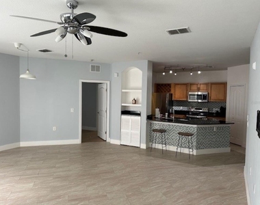 6159 Metrowest Boulevard - Photo Thumbnail 9