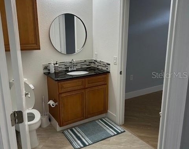 6159 Metrowest Boulevard - Photo Thumbnail 12