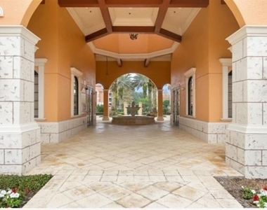6159 Metrowest Boulevard - Photo Thumbnail 1