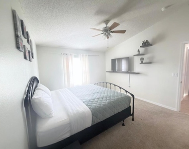 730 Garberia Drive - Photo Thumbnail 19