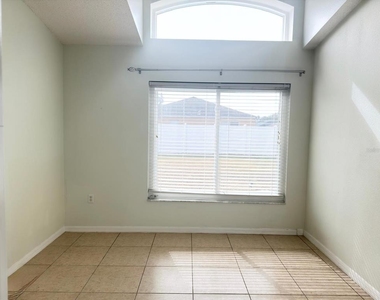 730 Garberia Drive - Photo Thumbnail 32