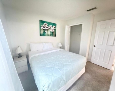 730 Garberia Drive - Photo Thumbnail 25