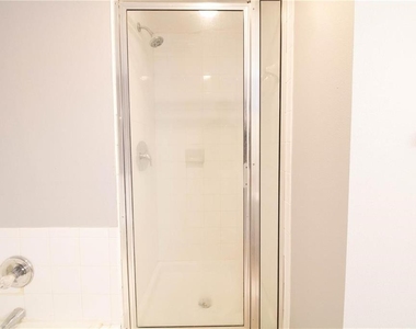 410 Australian Way - Photo Thumbnail 10
