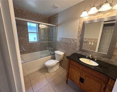 620 Lakespur Lane - Photo Thumbnail 16