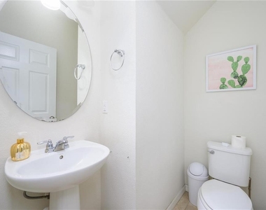 2775 Red Horse Drive - Photo Thumbnail 26