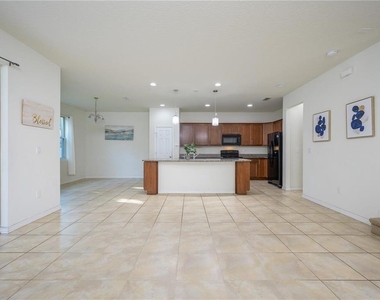 2775 Red Horse Drive - Photo Thumbnail 9