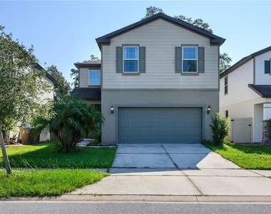 2775 Red Horse Drive - Photo Thumbnail 1