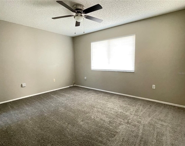 687 Lake Dexter Circle - Photo Thumbnail 13