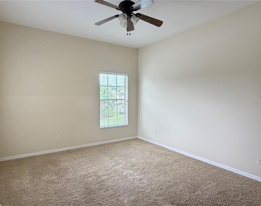 407 Eagle Pond Drive - Photo Thumbnail 8