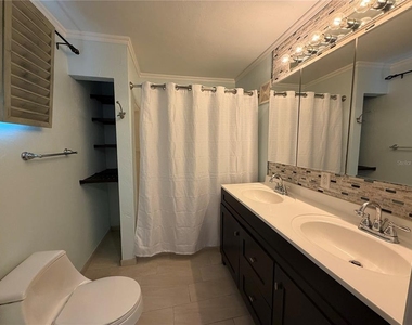 701 Sw 28th Street - Photo Thumbnail 4