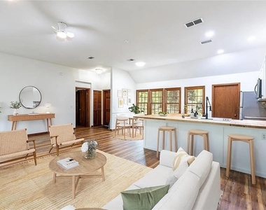 5208 Sw 86th Terrace - Photo Thumbnail 6
