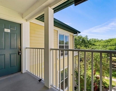 4107 Chatham Oak Court - Photo Thumbnail 1