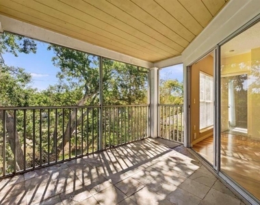 4107 Chatham Oak Court - Photo Thumbnail 11