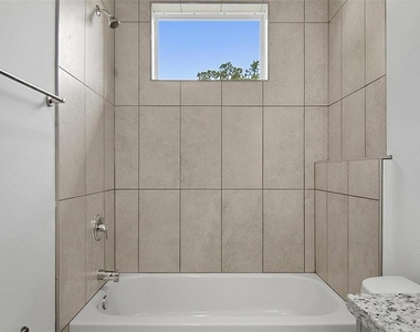 14 Ullynn Place - Photo Thumbnail 14