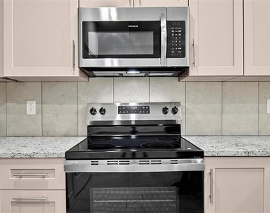 14 Ullynn Place - Photo Thumbnail 21