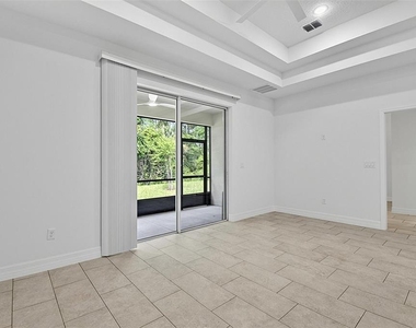 14 Ullynn Place - Photo Thumbnail 17