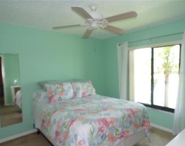 4016 Oakview Drive - Photo Thumbnail 9