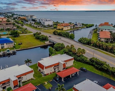 311 Garvin Street - Photo Thumbnail 40