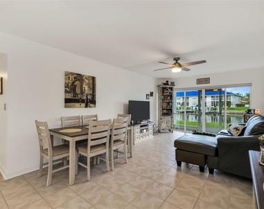 311 Garvin Street - Photo Thumbnail 7