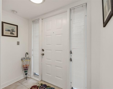 311 Garvin Street - Photo Thumbnail 4