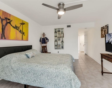 311 Garvin Street - Photo Thumbnail 13