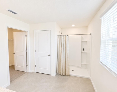10642 Chippewa Drive - Photo Thumbnail 8