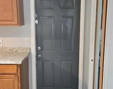 11829 71st Street E - Photo Thumbnail 7