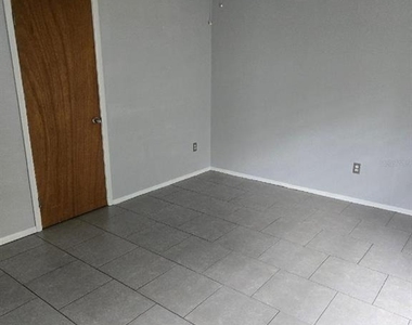 11829 71st Street E - Photo Thumbnail 12