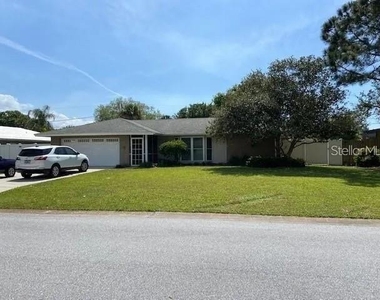 3654 Pin Oaks Street - Photo Thumbnail 1