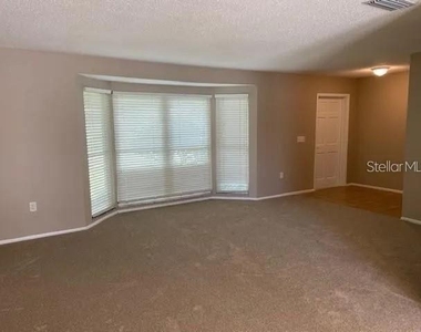 3654 Pin Oaks Street - Photo Thumbnail 2