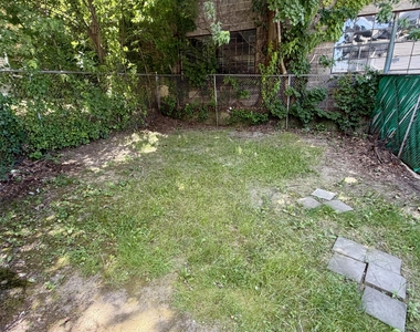 530 Myrtle Street - Photo Thumbnail 11