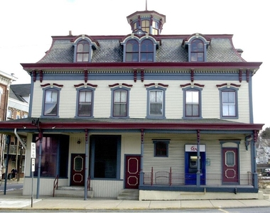 701 Main Street - Photo Thumbnail 8
