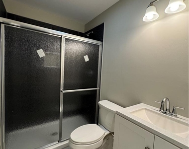 312 N 6th Street - Photo Thumbnail 12