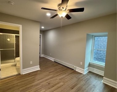 312 N 6th Street - Photo Thumbnail 6