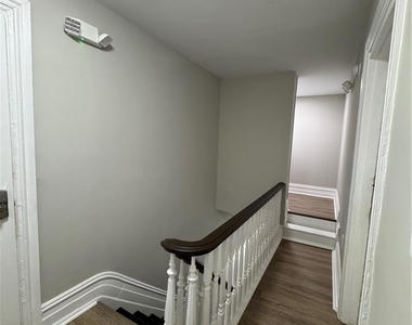 312 N 6th Street - Photo Thumbnail 3