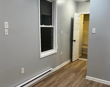139 N 7th Street - Photo Thumbnail 6