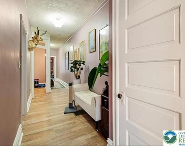 717 W Broad Street - Photo Thumbnail 6