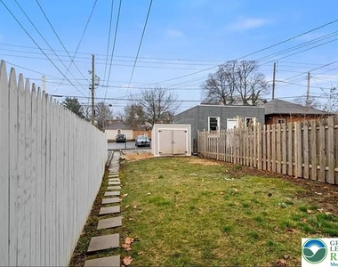 717 W Broad Street - Photo Thumbnail 13