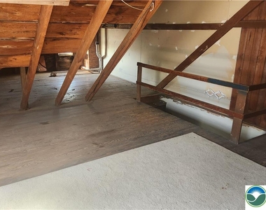 28 E Walnut Street - Photo Thumbnail 11