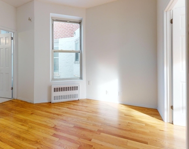28 King Street - Photo Thumbnail 1