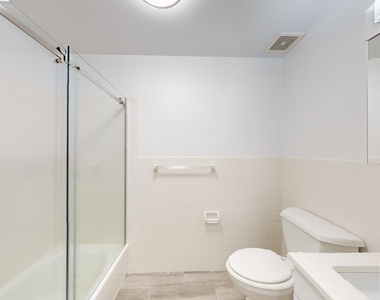 160 West 73rd Street #1C - Photo Thumbnail 5