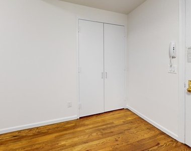 160 West 73rd Street #1C - Photo Thumbnail 4