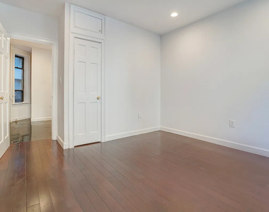 410 East 73rd Street - Photo Thumbnail 7