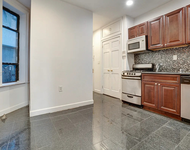 410 East 73rd Street - Photo Thumbnail 6