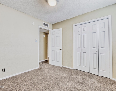 9981 Gschwind Avenue - Photo Thumbnail 20