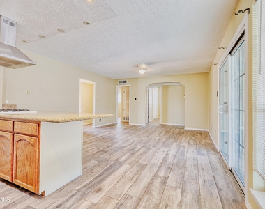 9981 Gschwind Avenue - Photo Thumbnail 7