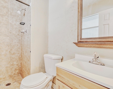 9981 Gschwind Avenue - Photo Thumbnail 16