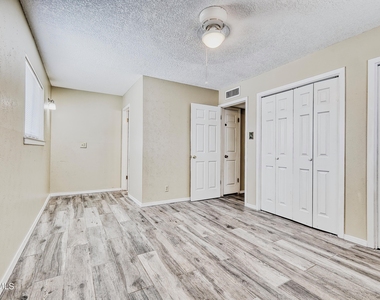 9981 Gschwind Avenue - Photo Thumbnail 21