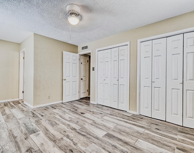 9981 Gschwind Avenue - Photo Thumbnail 23